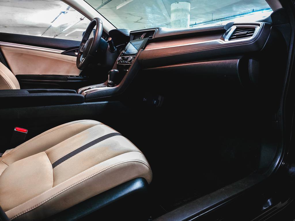 Used 2017 Honda Civic EX image 32