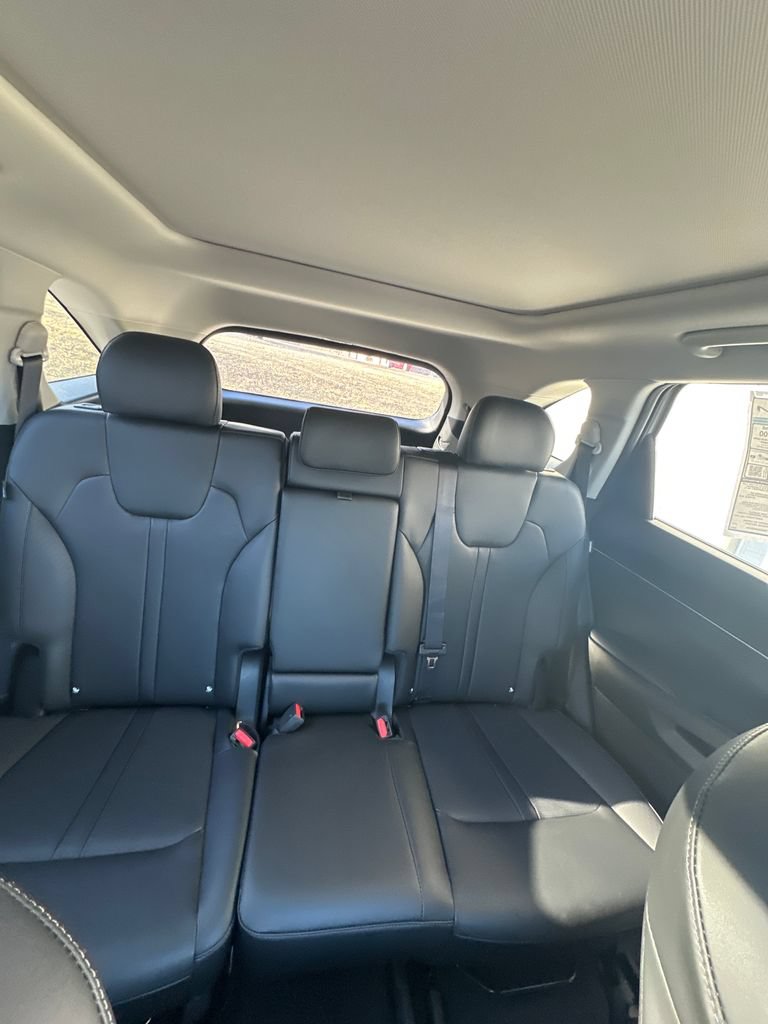 New 2026 Kia Sorento S w/ S Panoramic Sunroof Package FWD image 18