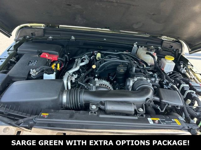 Used 2023 Jeep Gladiator Willys image 11