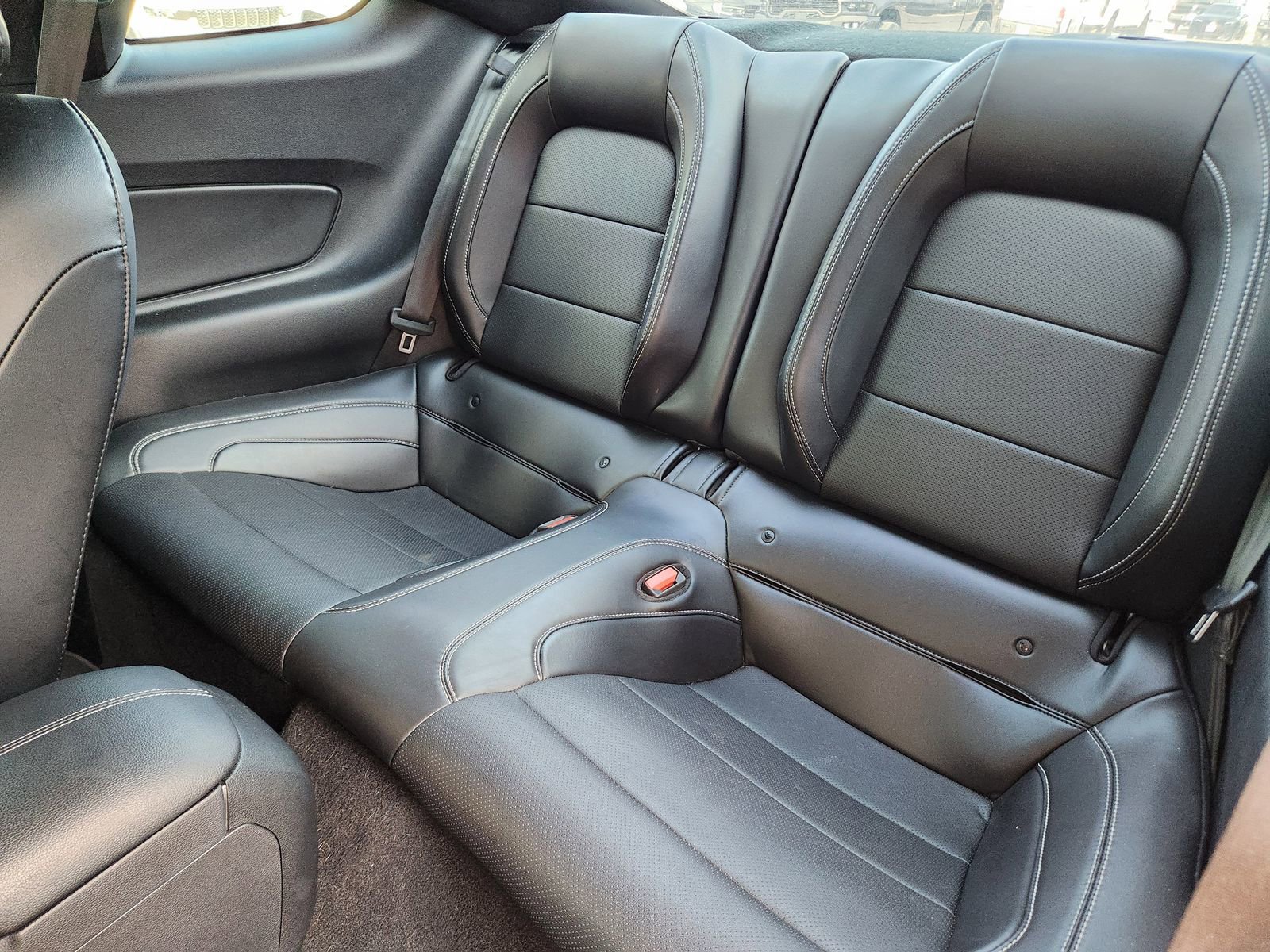 Used 2021 Ford Mustang GT Premium w/ Equipment Group 401A image 34