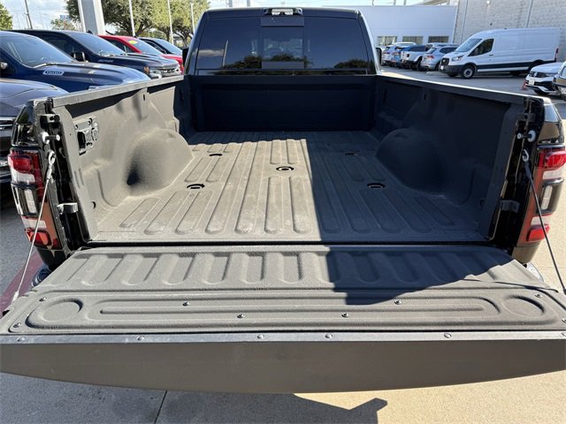 Used 2024 RAM 3500 Laramie w/ Night Edition image 24