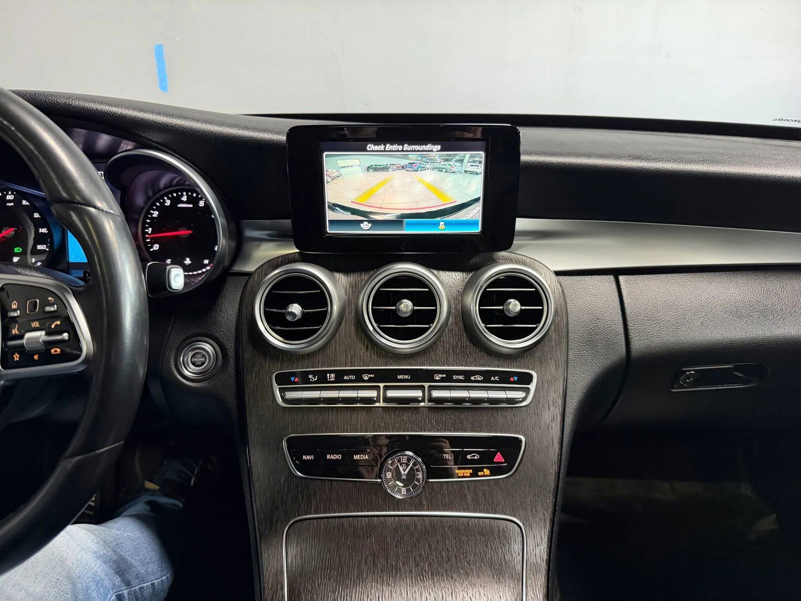 Used 2019 Mercedes-Benz C 300 4MATIC Sedan image 13