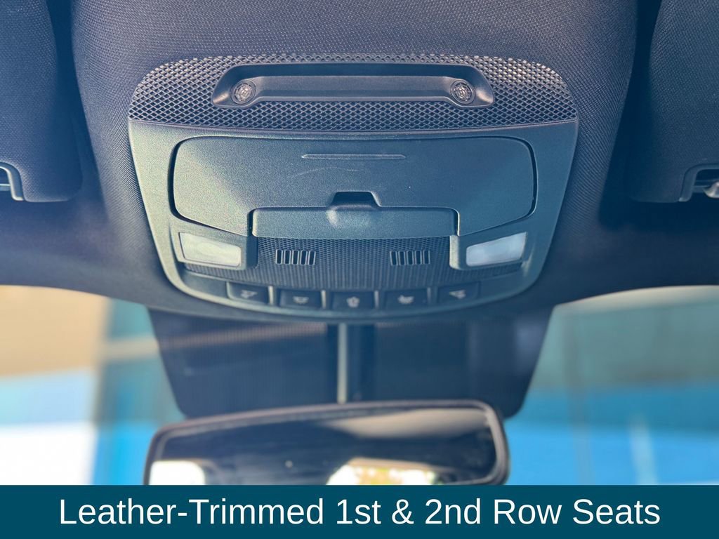 Used 2018 Ford Expedition XLT w/ Equipment Group 202A AWD/4WD image 25