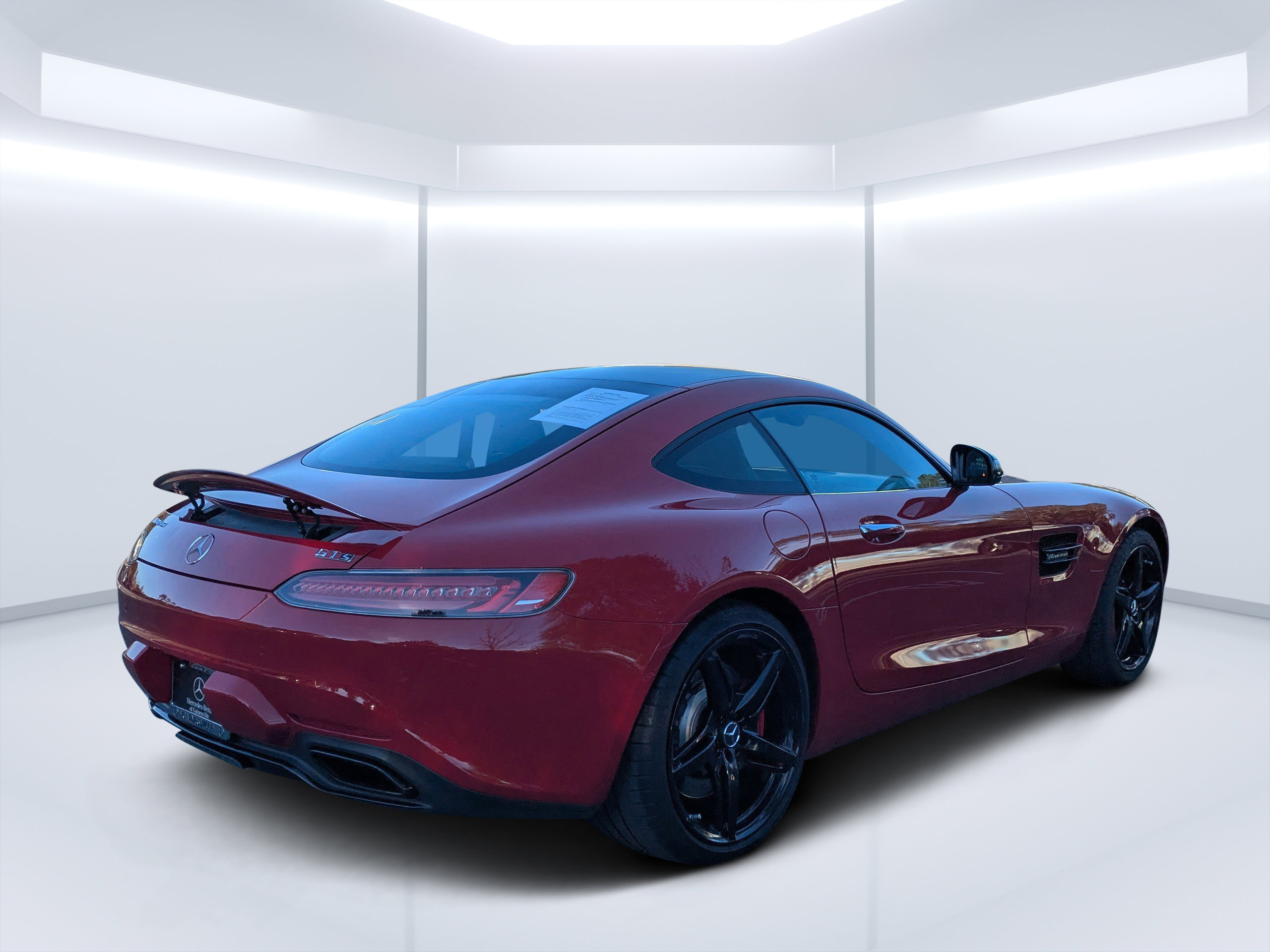 Used 2016 Mercedes-Benz AMG GT S w/ Exclusive Interior Package image 6