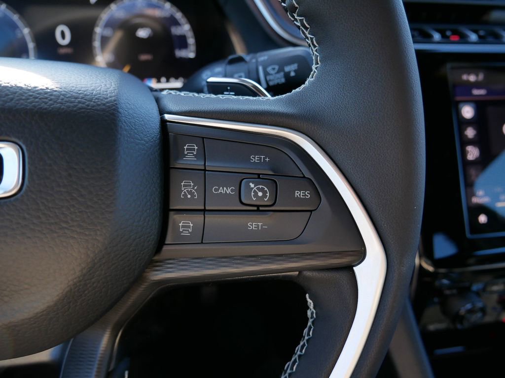 New 2025 Jeep Grand Cherokee Laredo image 27