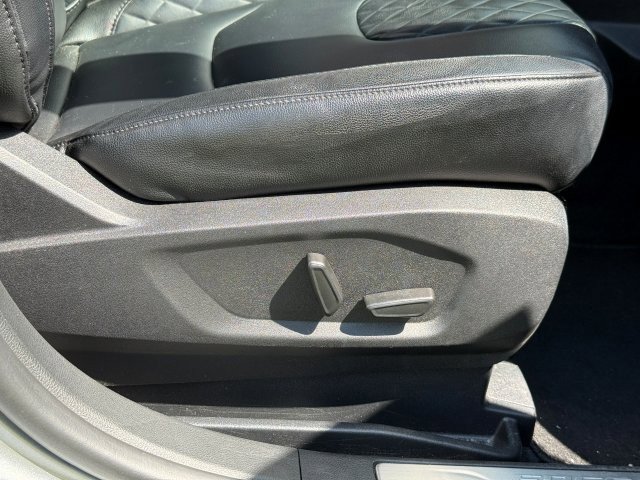 Used 2024 Ford Edge Titanium AWD/4WD image 24