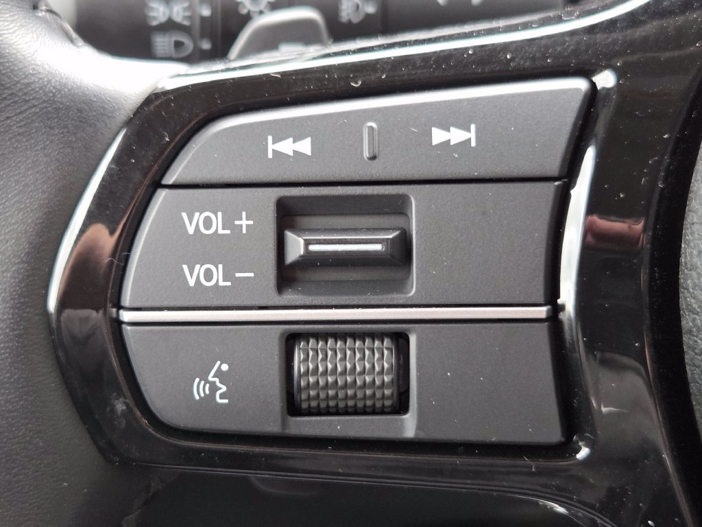 Certified 2025 Honda Pilot Elite image 17