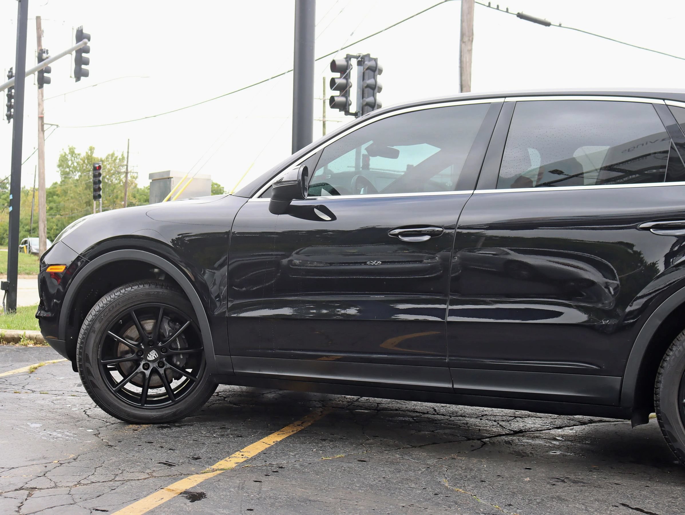 Used 2019 Porsche Cayenne AWD/4WD image 13