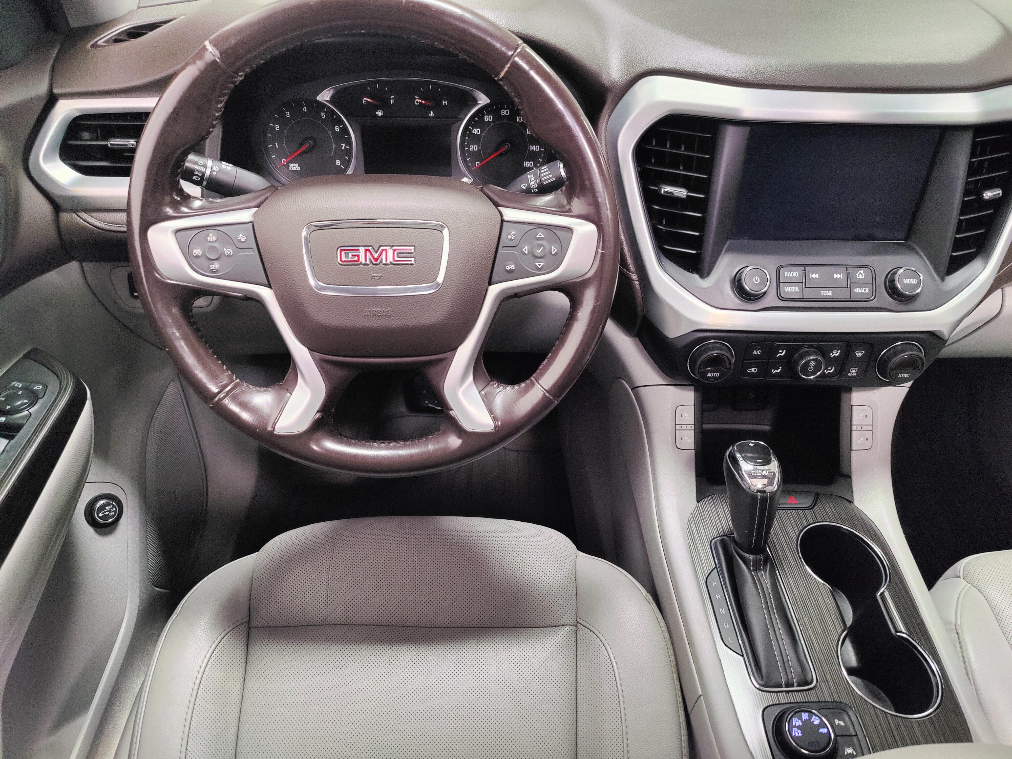 Used 2019 GMC Acadia SLT AWD/4WD image 22