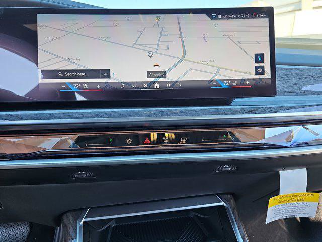 New 2025 BMW i7 eDrive50 w/ Premium Package image 24