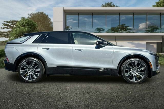 New 2026 Cadillac Lyriq Signature Sport w/ Nappa Leather Package image 3