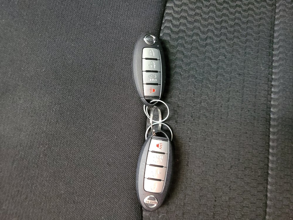 Used 2023 Nissan Sentra S FWD image 32