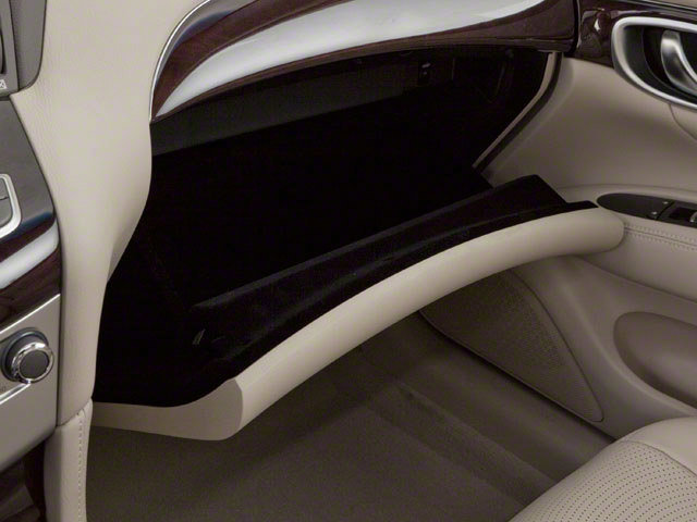 Used 2013 INFINITI M37 x w/ Premium Pkg image 18