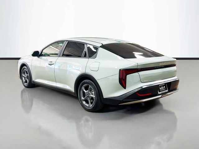 Certified 2025 Kia K4 FWD image 5