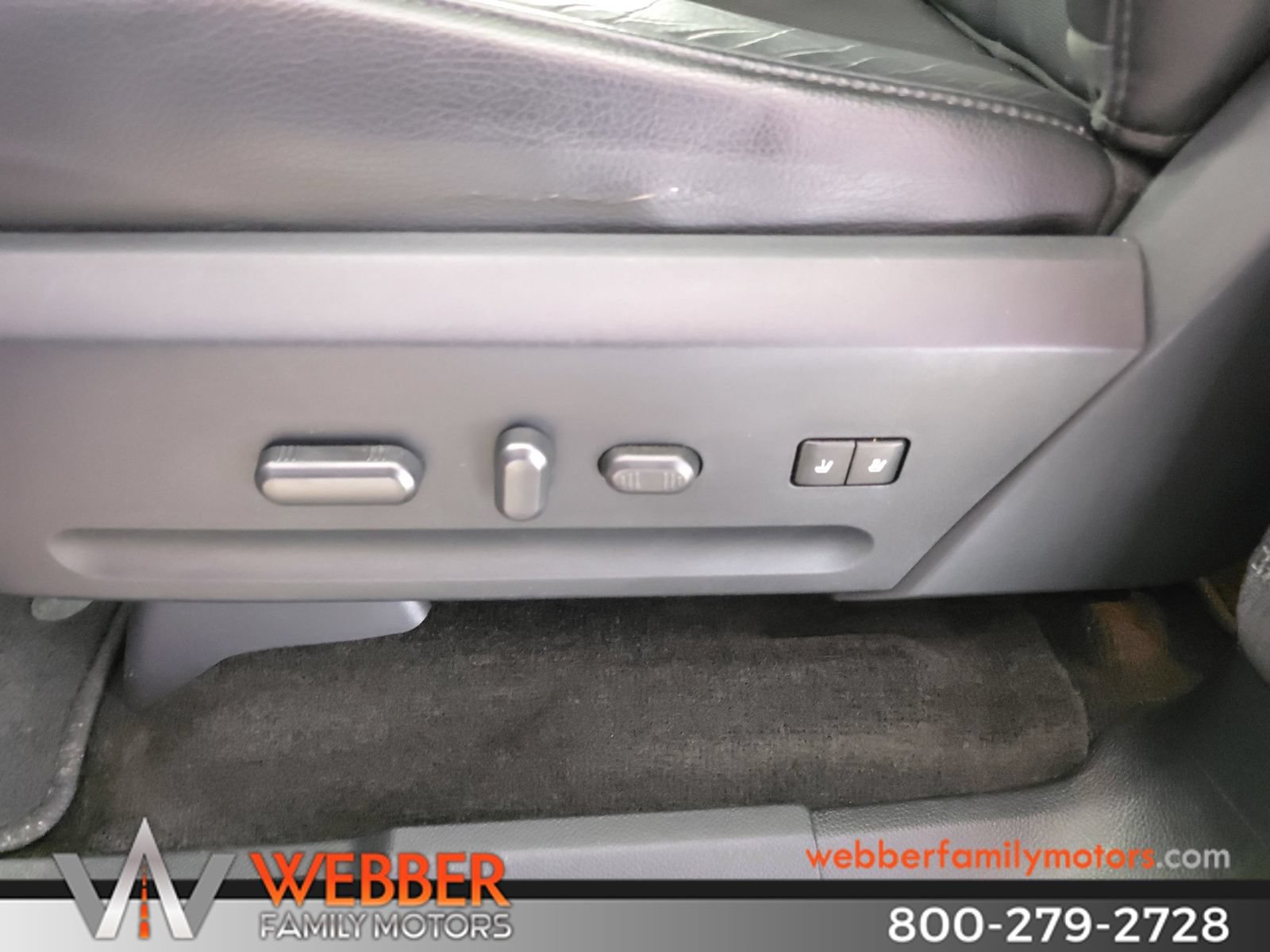 Used 2016 Ford Expedition Limited w/ Equipment Group 301A AWD/4WD image 35