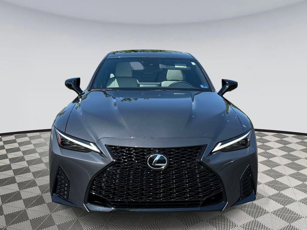 Used 2025 Lexus IS 500 RWD image 6