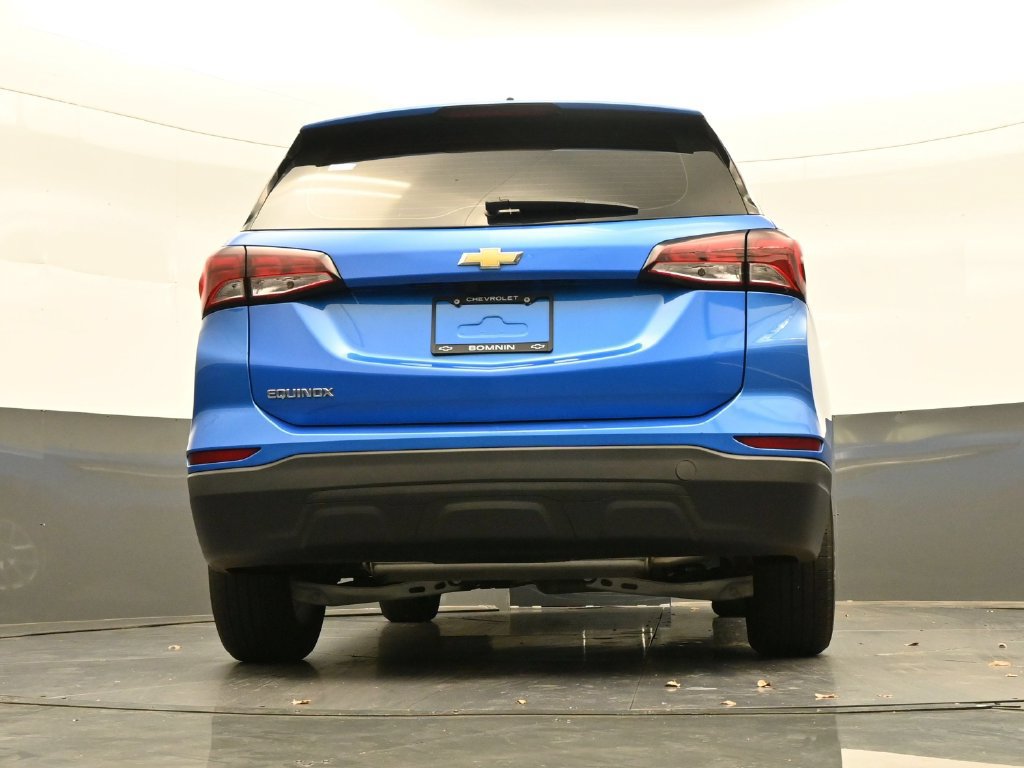 Used 2024 Chevrolet Equinox LS FWD image 28