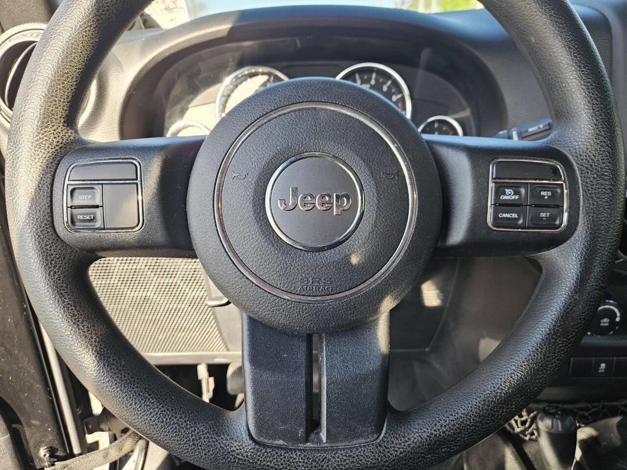 Used 2013 Jeep Wrangler Sport AWD/4WD image 21