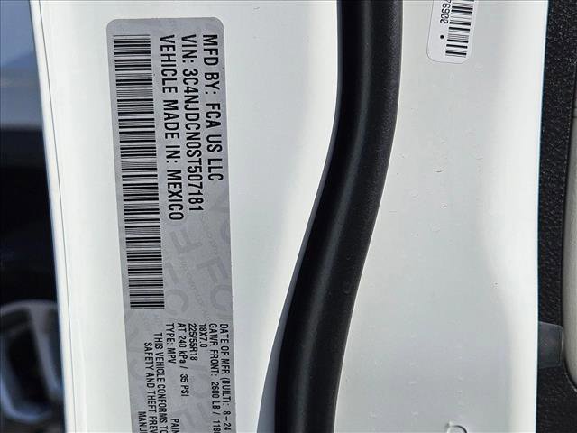 Used 2025 Jeep Compass Limited image 21