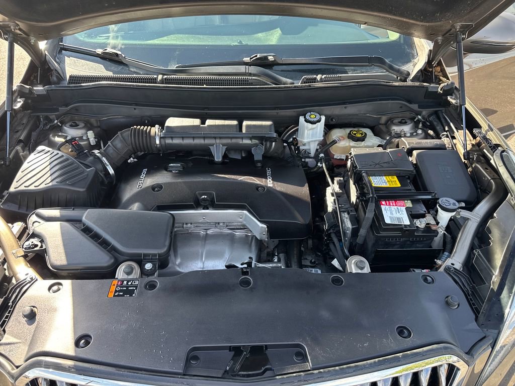 Used 2017 Buick Envision Essence w/ LPO, Interior Luxury Package FWD image 21