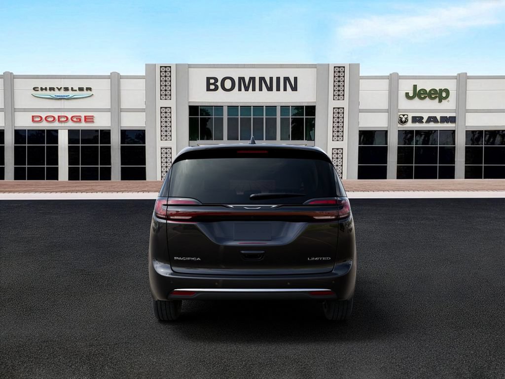 New 2027 Chrysler Pacifica Limited FWD image 7