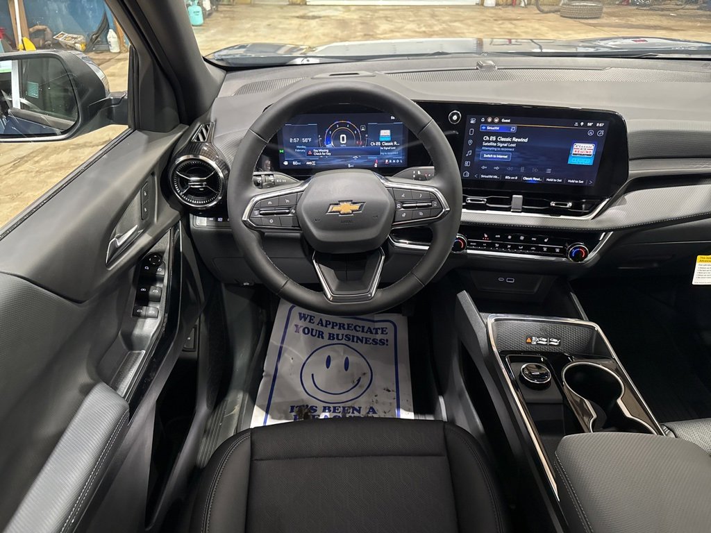 New 2026 Chevrolet Equinox LT w/ Convenience Package II image 39