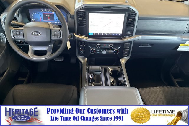 New 2026 Ford F150 XLT w/ XLT Black Appearance Package AWD/4WD image 13