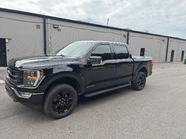 Used 2022 Ford F150 XLT w/ Equipment Group 302A High AWD/4WD image 7