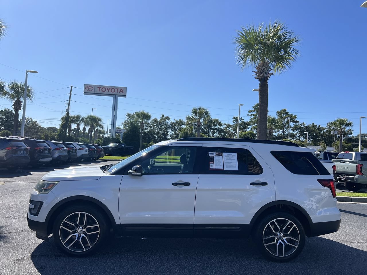 Used 2016 Ford Explorer Sport AWD/4WD image 7