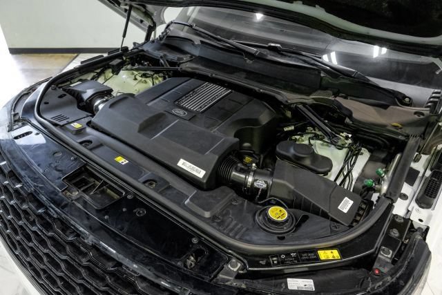 Used 2020 Land Rover Range Rover HSE AWD/4WD image 65