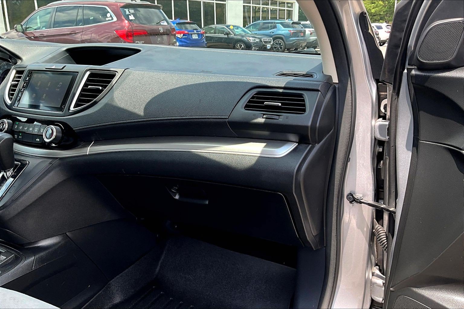 Used 2016 Honda CR-V EX image 16