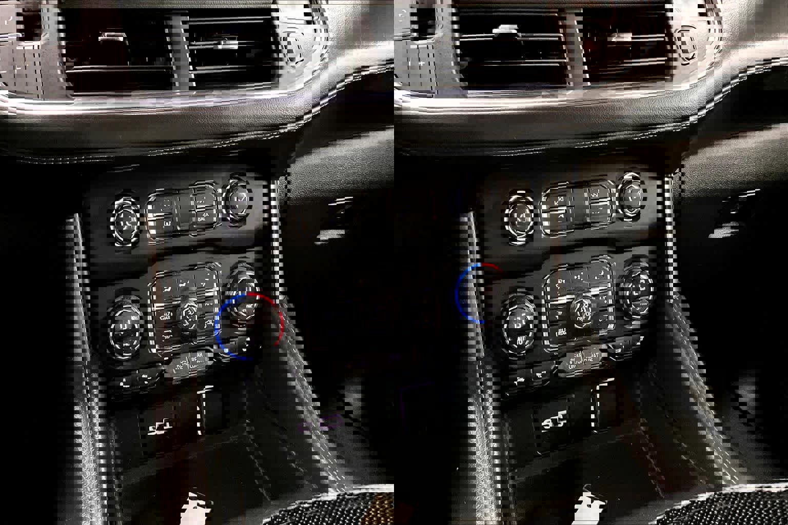 Used 2021 Chevrolet Suburban Z71 w/ Z71 Signature Package image 32