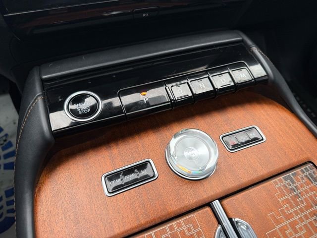 Used 2025 Lincoln Navigator L Black Label image 65