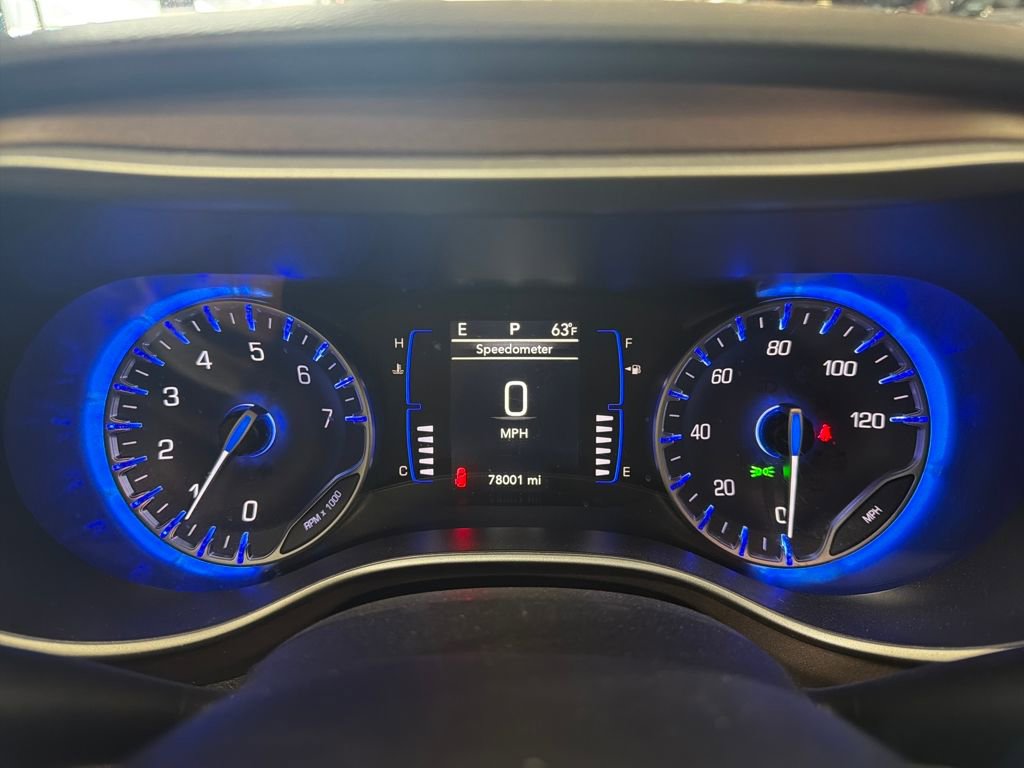 Used 2024 Chrysler Voyager LX FWD image 11