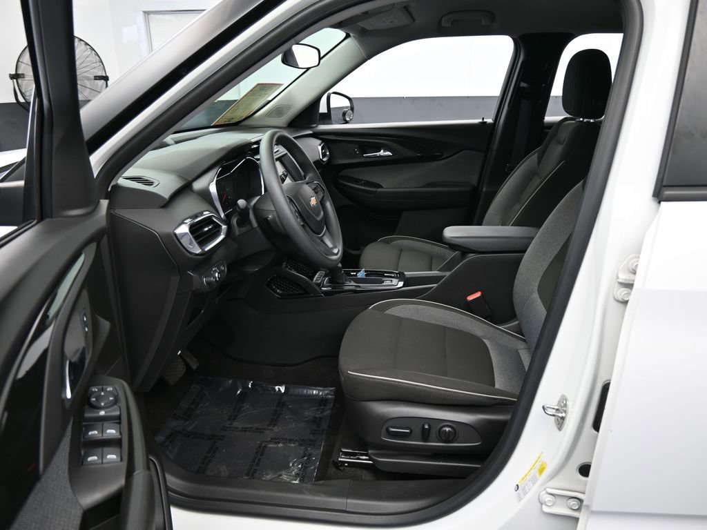 Certified 2023 Chevrolet TrailBlazer LT image 11
