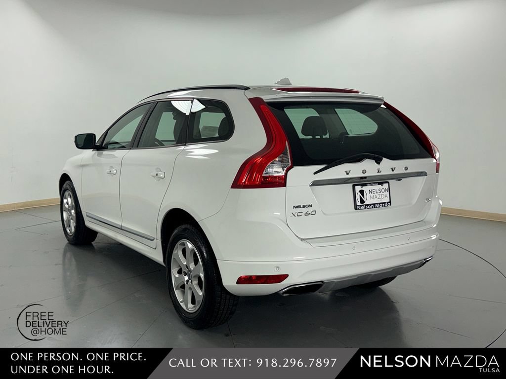 Used 2016 Volvo XC60 T5 w/ Proximity Package FWD image 8