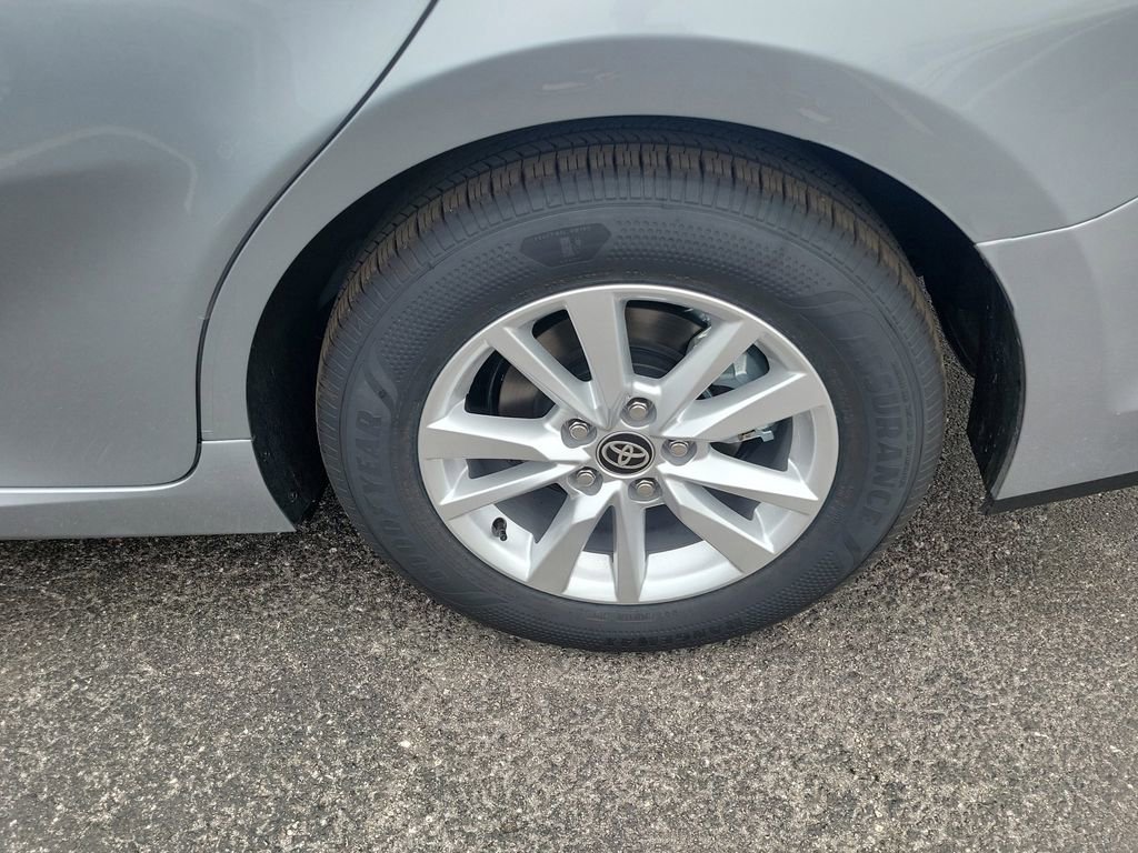 New 2026 Toyota Camry LE image 8