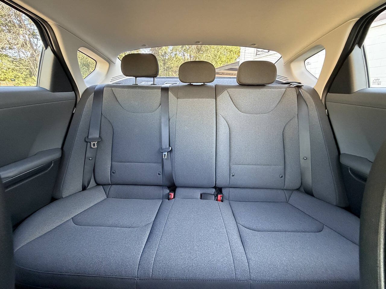 Used 2025 Kia K4 FWD image 42
