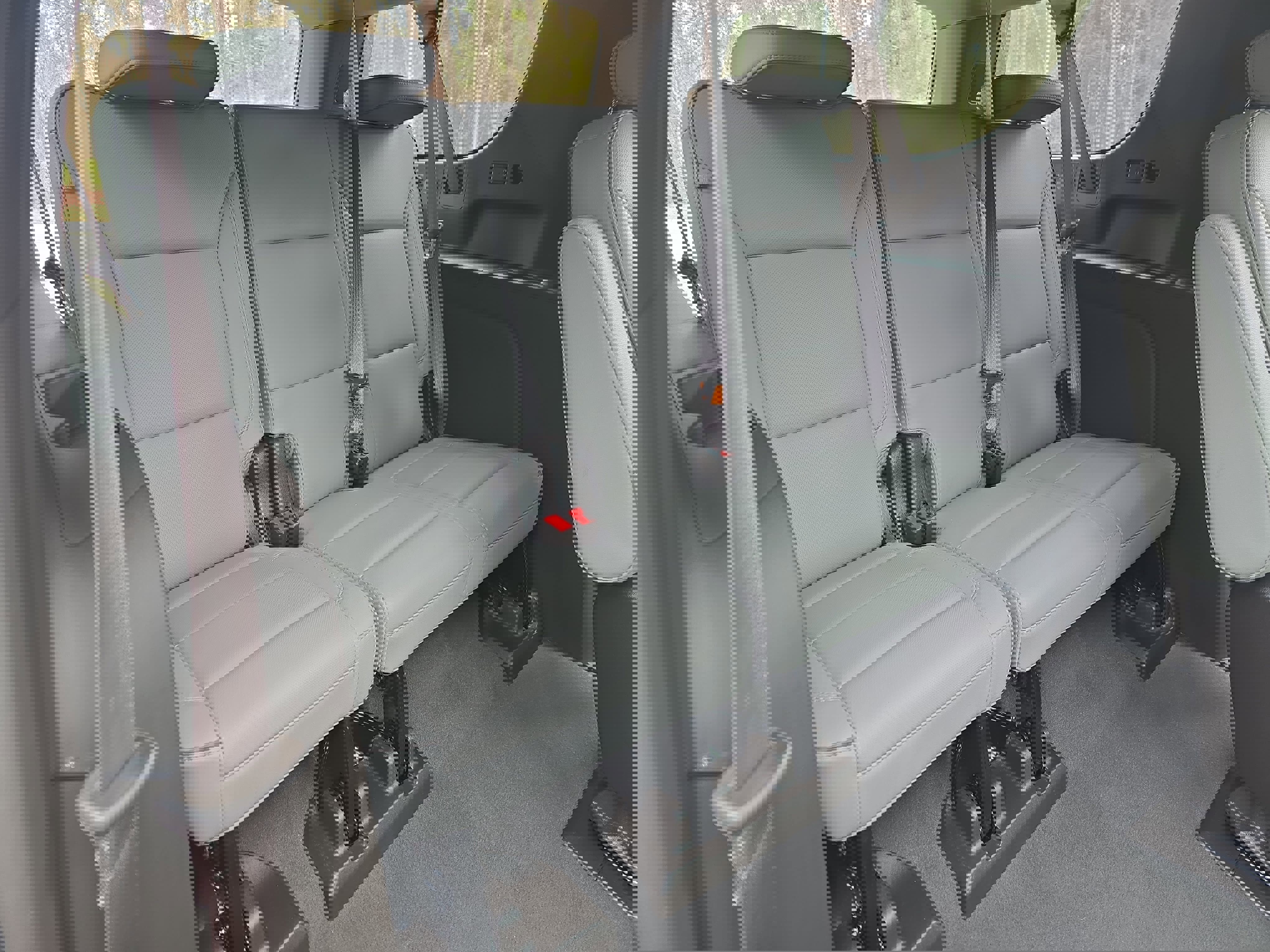 Used 2023 GMC Yukon XL SLT image 14