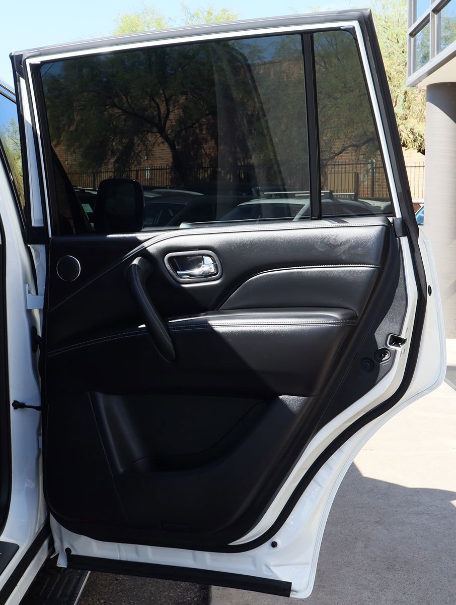 Used 2022 INFINITI QX80 Luxe w/ All-Season Package image 32