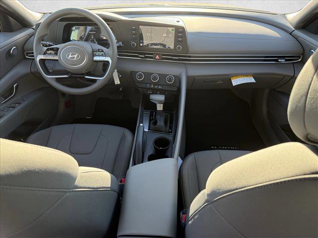 New 2026 Hyundai Elantra SE image 11