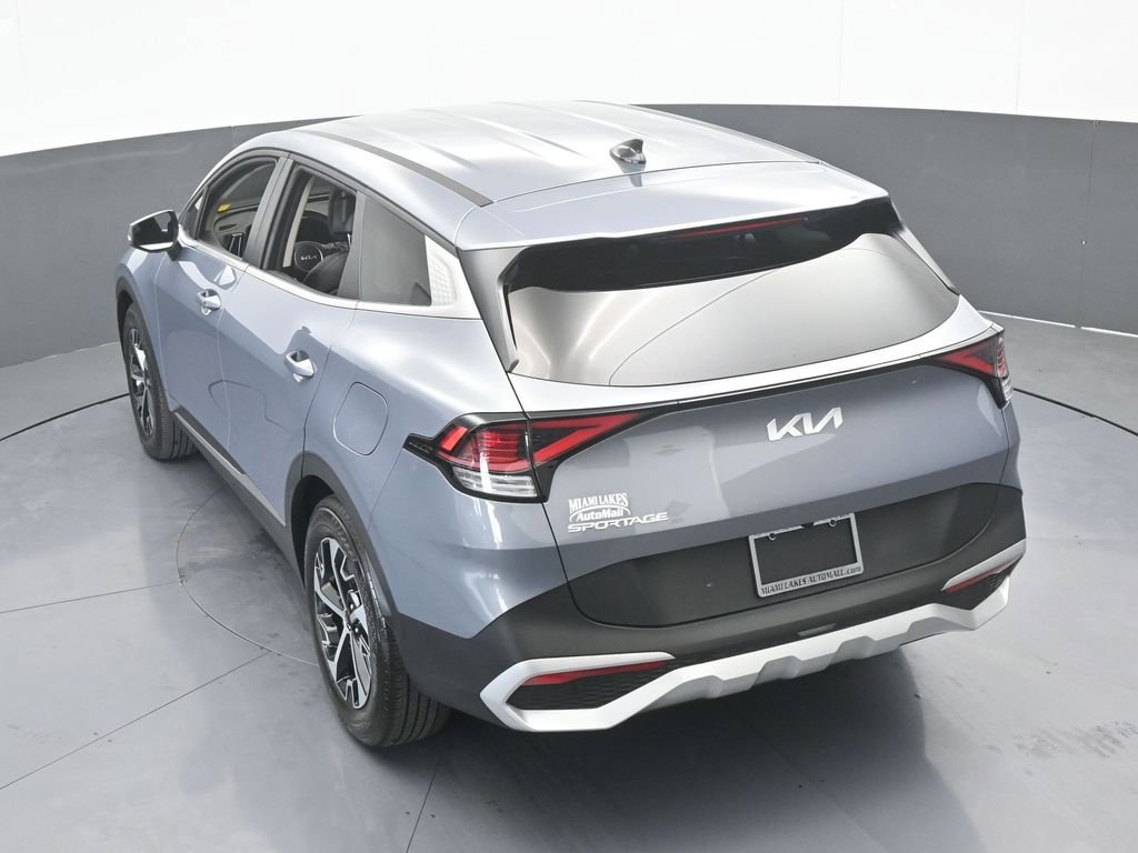Used 2025 Kia Sportage EX image 52