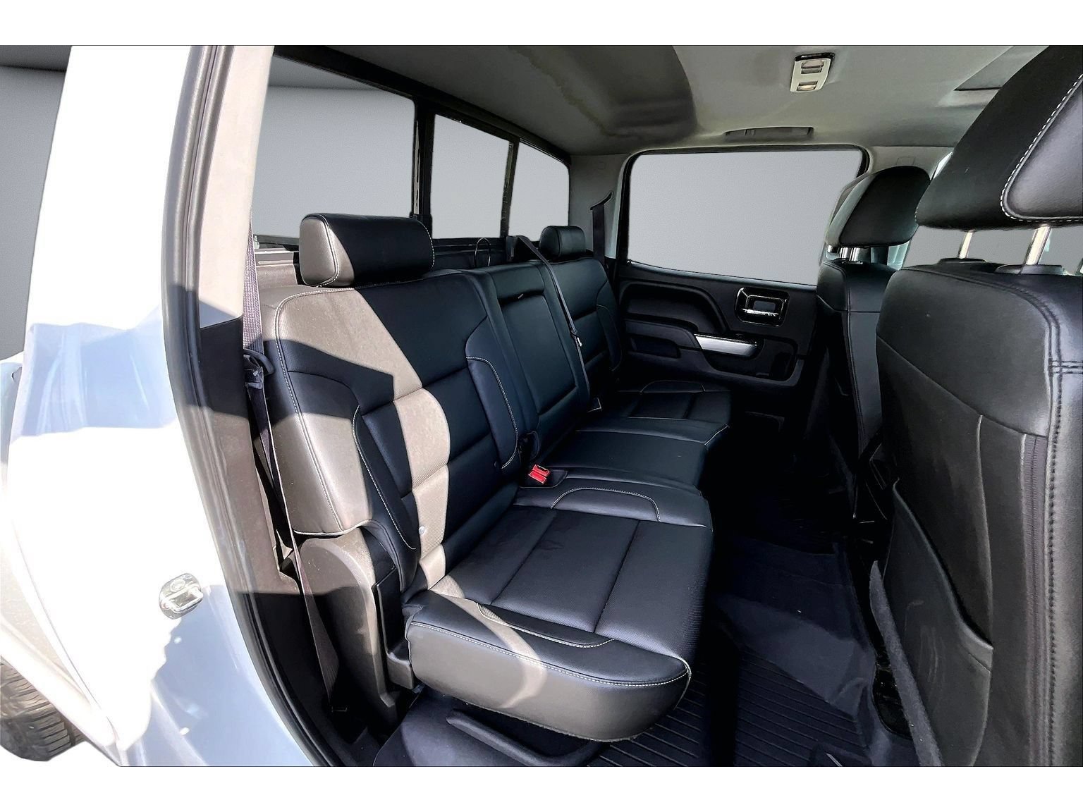Used 2016 Chevrolet Silverado 2500 LTZ w/ Driver Alert Package AWD/4WD image 40