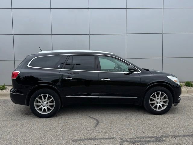 Used 2017 Buick Enclave Leather AWD/4WD image 30