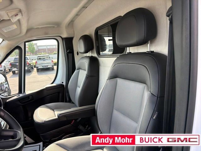 Used 2025 RAM ProMaster 2500 w/ Convenience Group FWD image 20