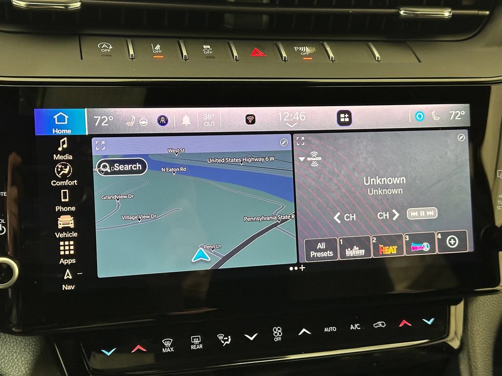 New 2026 Jeep Grand Cherokee Altitude AWD/4WD image 31