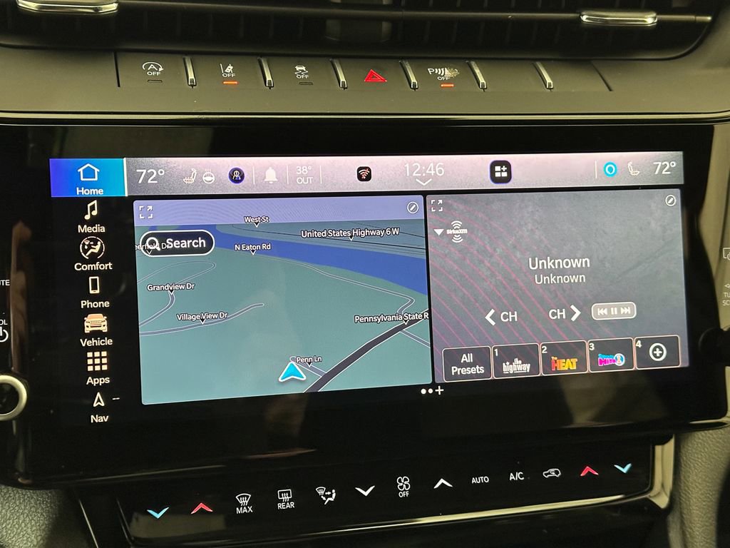 New 2026 Jeep Grand Cherokee Altitude image 31