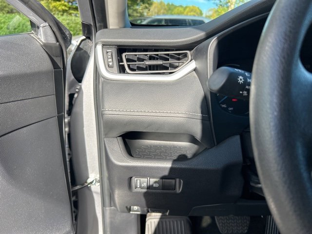 Used 2024 Toyota RAV4 XLE image 29