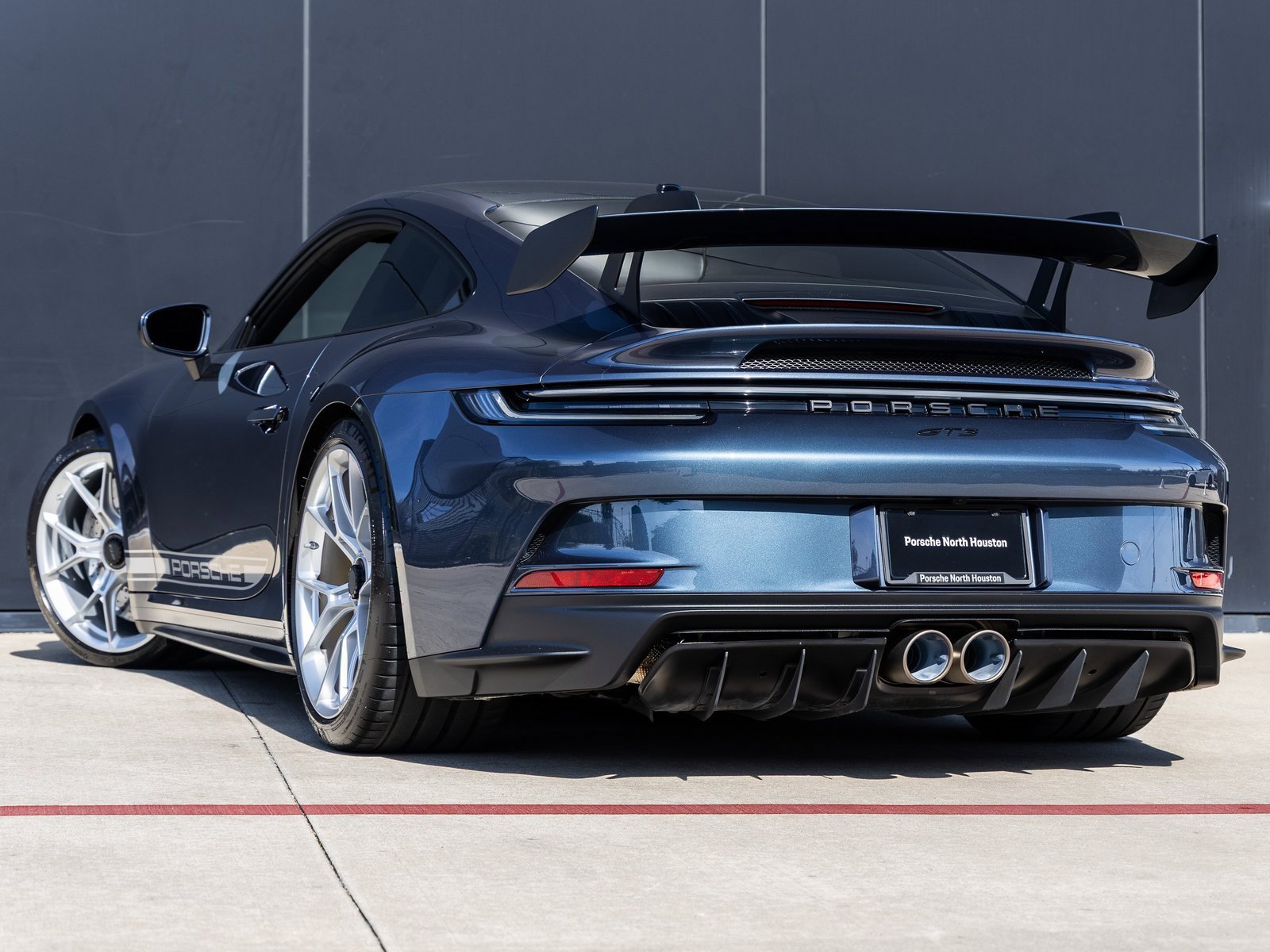 Used 2023 Porsche 911 GT3 image 3