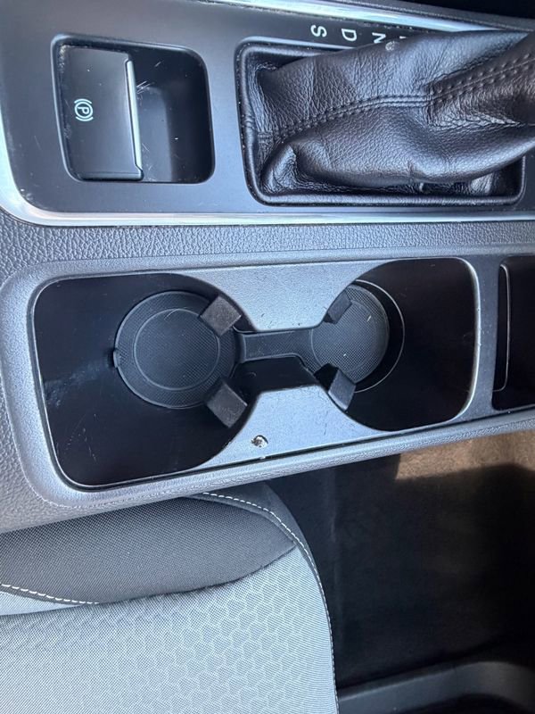 Used 2018 Ford Escape SE w/ SE Sync 3 Package image 44